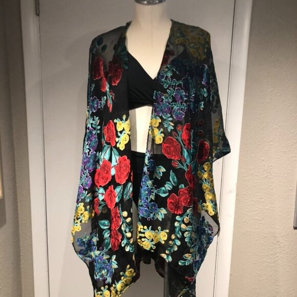 Paparazzi velvet embelished  blouse - Picture 1 of 16